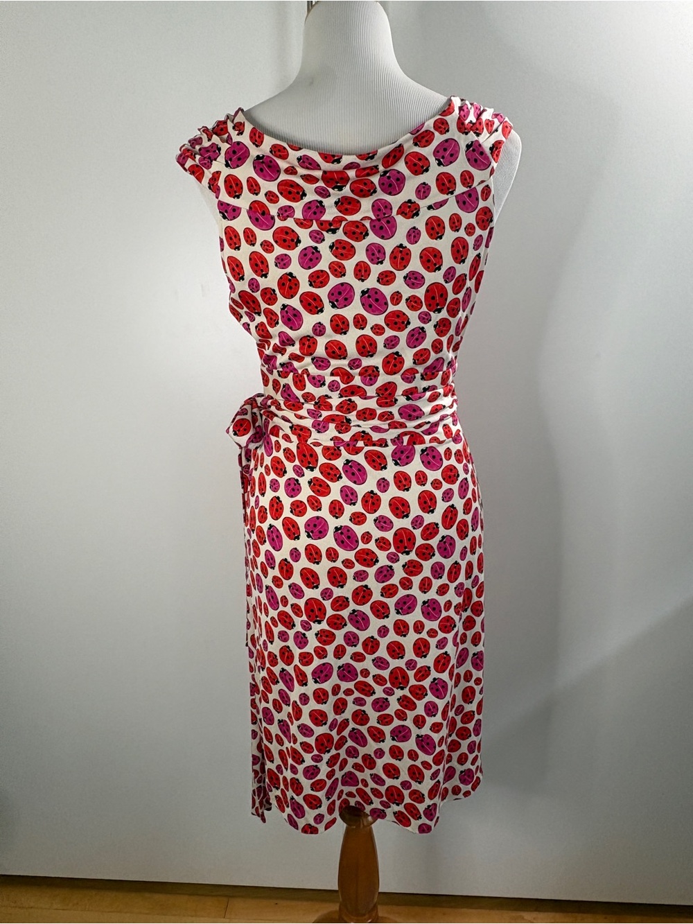 Diane Von Furstenberg 100% Silk Classic Wrap Midi Dress Ladybug Print 8 - Picture 4 of 11